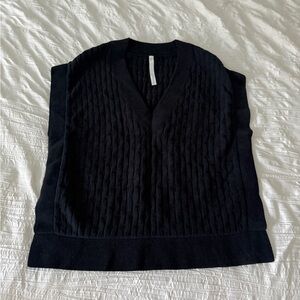 Lululemon Cable-Knit Relaxed-Fit Sweater Vest